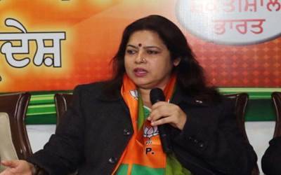 meenakshi lekhi20170407151224_l